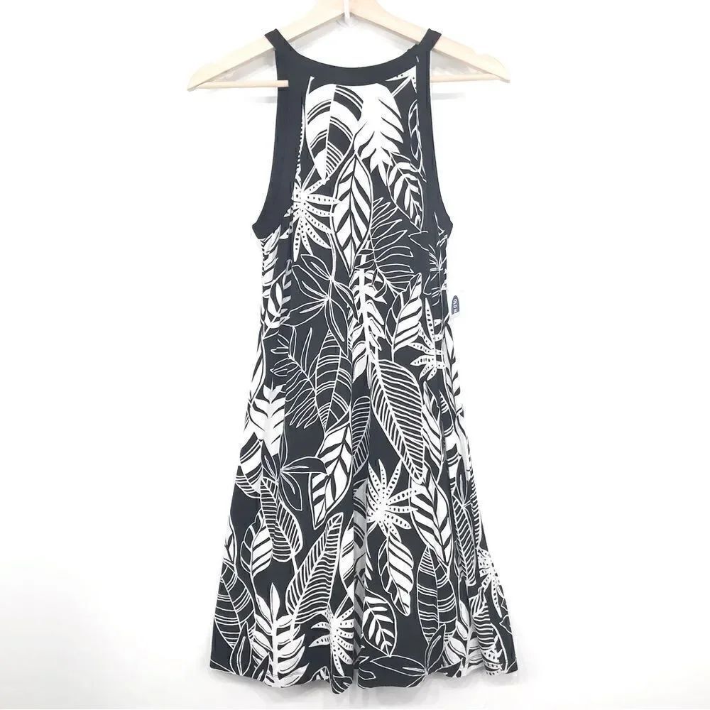 Old Navy Black White Tropical PrintāSleeveless Jersey Stretch CasualāDress